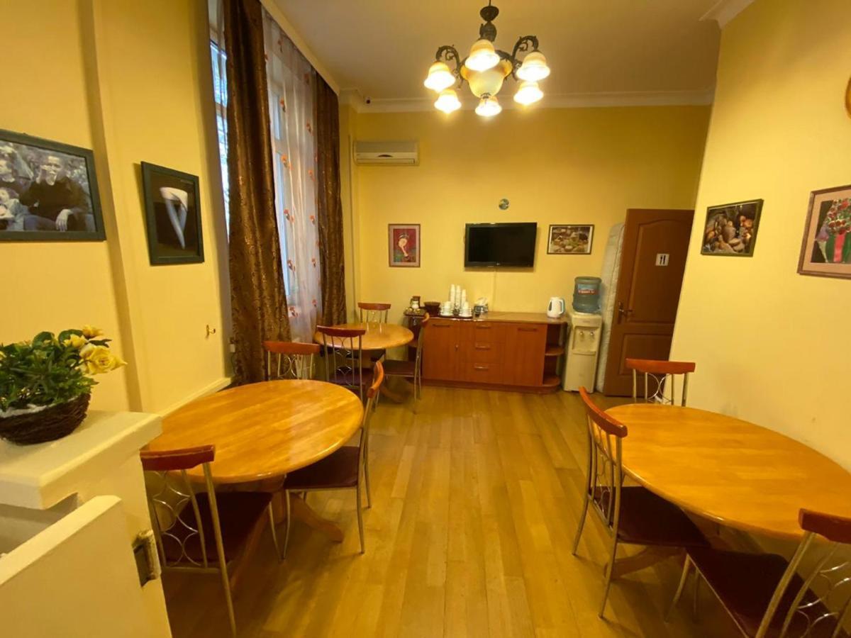Old Yard Hotel Baku Ngoại thất bức ảnh